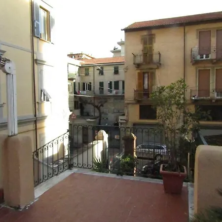 La Casa Del Faro Lägenhet