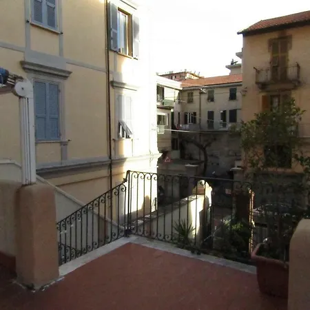 La Casa Del Faro Lägenhet